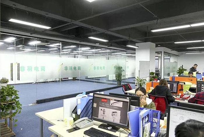 男孩子学电商运营好吗 男孩学电子商务专业好不好