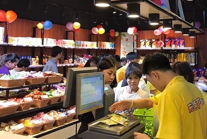 怎么创业呢白手起家零食店、如何开零食店赚钱