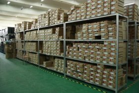 跨境电商海外仓储鞋子（跨境电商海外仓储发货图）