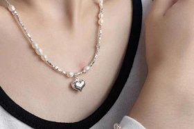 淘宝买银饰哪家店好（淘宝买银饰哪家店好点）