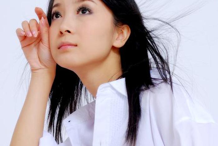 电商刘佳简介 - 商经刘佳简介