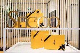 奢侈品电商寺库收入；数次调整发展方向后,中国奢侈品电商寺库或将退市