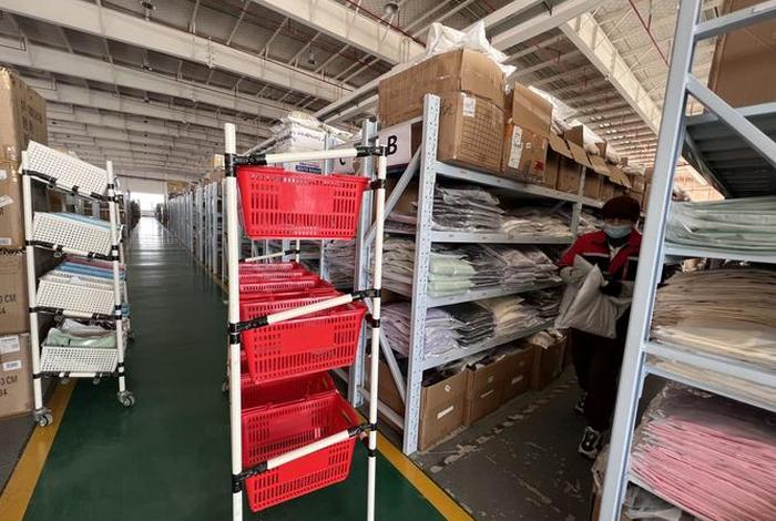 第三方电商仓储外包；第三方电商仓储外包怎么做