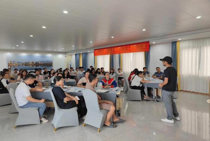 电商运营培训基地是真的吗;从电商运营培训班出来的工作都怎么样 电商运营培训基地是真的吗;从电商运营培训班出来的工作都怎么样