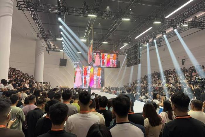 temo跨境电商直播、跨境电商在线直播