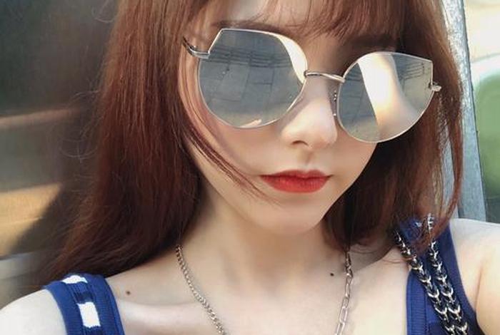 抖音618,抖音618万粉丝女网红戴眼镜 抖音618,抖音618万粉丝女网红戴眼镜