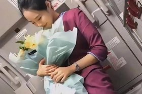 电商新秀挥掷百万；电商新秀挥掷百万,娶不回心爱的空姐