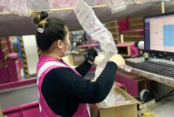 进电商公司工作一般都是干什么、进电商公司工作一般都是干什么的