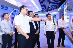 华能高管多人被查处；华能集团高管