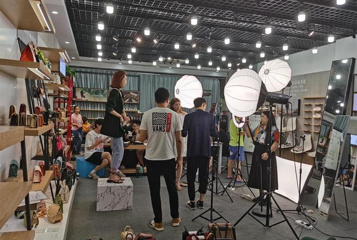 杭州电商直播,杭州电商直播基地在什么地方 杭州电商直播,杭州电商直播基地在什么地方