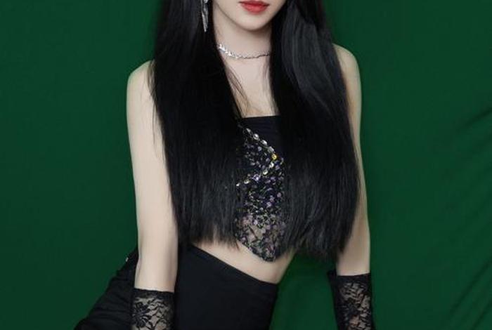 电商网红美女嘉欣是谁；电商网红美女嘉欣是谁啊