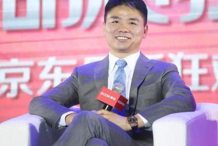 电商大佬刘强东的创业史，刘强东谈电商创造就业的本质