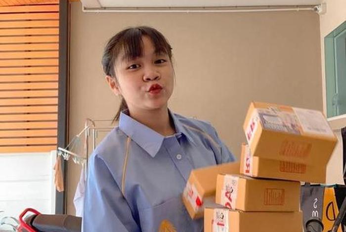 16岁女孩能做什么工作 16岁女孩能做什么工作赚钱 16岁女孩能做什么工作 16岁女孩能做什么工作赚钱