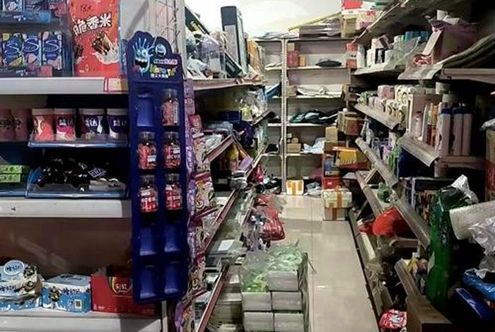 商店仓库不得与什么在同一建筑物 - 商店仓库不得与什么在同一建筑物内