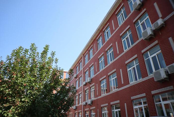 北大青鸟课工场电商谷 - 北大青鸟课工场总部基地