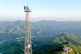 山上电信塔图片、山上的电线塔图片