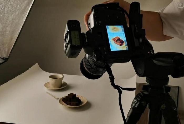 电商照片都是自己拍的吗，电商照片都是自己拍的吗知乎