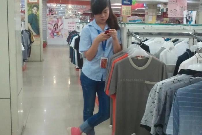 16岁女孩能做什么工作 16岁女孩能做什么工作赚钱 16岁女孩能做什么工作 16岁女孩能做什么工作赚钱