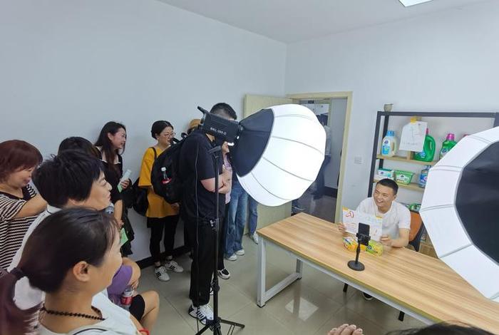 培训学校电商学习内容,电商培训学校培训 培训学校电商学习内容,电商培训学校培训