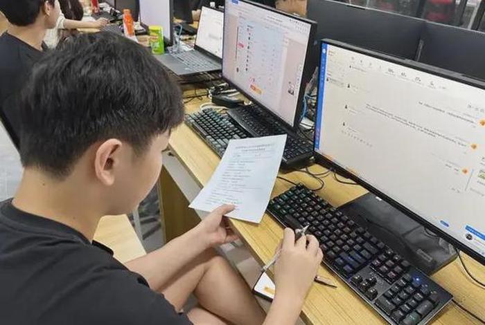 电商公司上班都做什么、电商公司上班都做什么工作