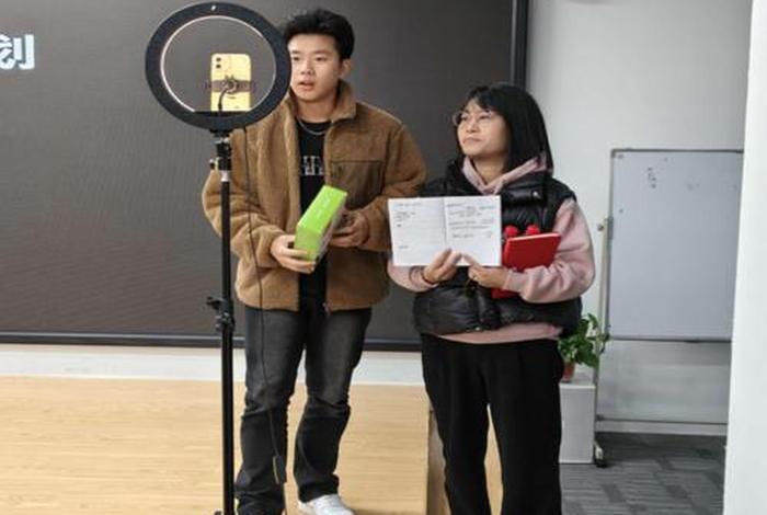 贵州电商女王是谁,贵州电商女王是谁扮演的 贵州电商女王是谁,贵州电商女王是谁扮演的