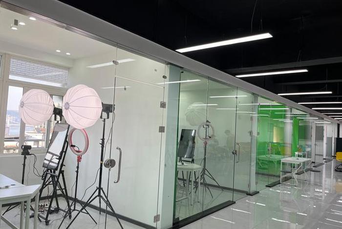 电商直播间效果图（电商直播间效果图大全）