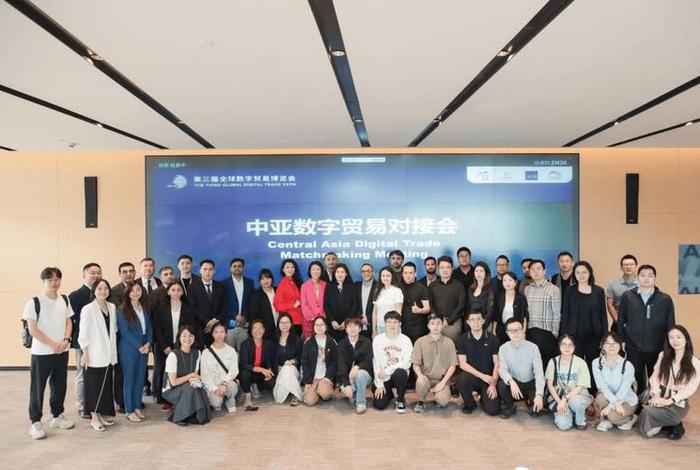 乐其电商副总经理(乐其电商副总裁) 乐其电商副总经理(乐其电商副总裁)