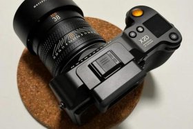 电商拍摄1亿像素的相机推荐；电商拍摄1亿像素的相机推荐哪款