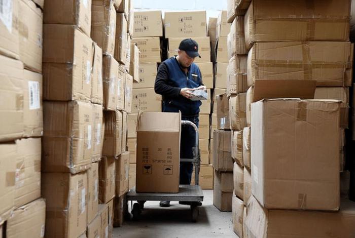 跨境工厂，跨境工厂佬儿