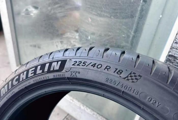 电商米其林ps4s；米其林的ps4