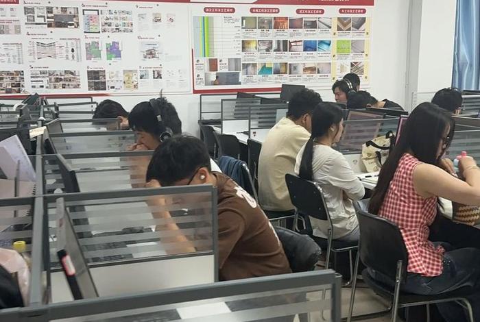 自学还是去培训机构 自学还是去培训机构上课 自学还是去培训机构 自学还是去培训机构上课