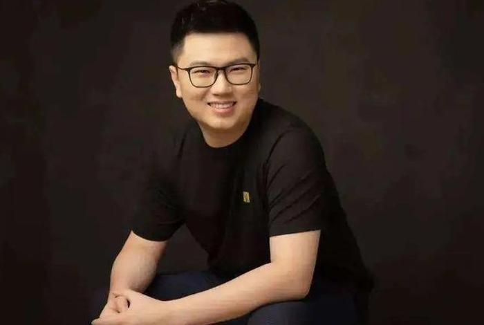 逸仙电商公司创始人 - 逸仙电商公司创始人富二代