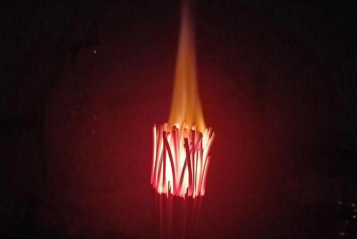 晚上点香会不会招鬼、晚上点香会不会招鬼呢 晚上点香会不会招鬼、晚上点香会不会招鬼呢