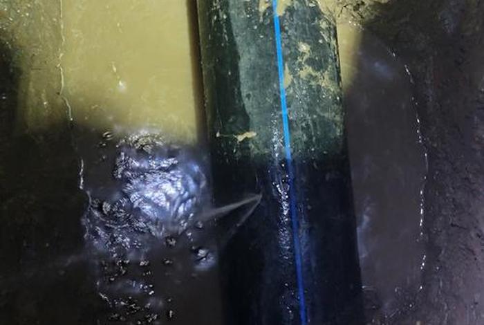 电配箱线管渗水维修图片,电配箱线管渗水维修图片大全 电配箱线管渗水维修图片,电配箱线管渗水维修图片大全