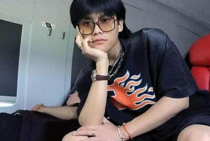 疯狂小杨哥做什么的 - 疯狂小杨哥是做什么工作的 疯狂小杨哥做什么的 - 疯狂小杨哥是做什么工作的