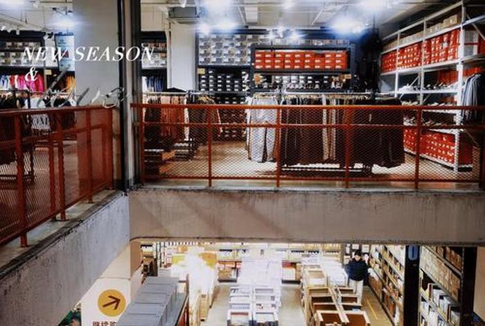 商店仓库不得与什么在同一建筑物 - 商店仓库不得与什么在同一建筑物内