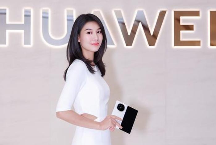 新电商大会 肖露 新电商大会 肖露简介 新电商大会 肖露 新电商大会 肖露简介