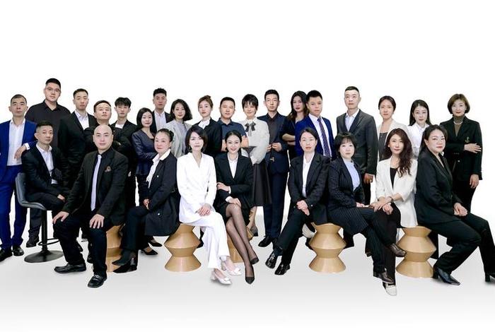 电商老板的团队（电商老板的团队有哪些）