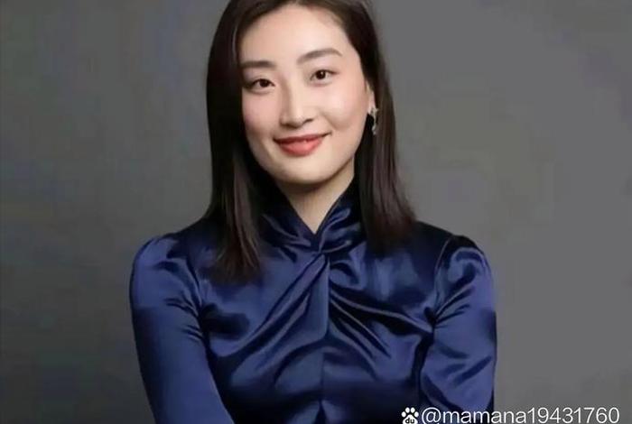 宗馥莉任娃哈哈电商执行董事；娃哈哈集团宗馥莉的副总