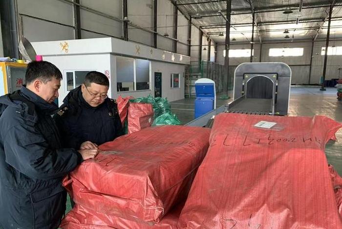 绥芬河跨境电商一路领跑、绥芬河跨境电商试点城市1210 绥芬河跨境电商一路领跑、绥芬河跨境电商试点城市1210