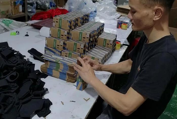 电商包装工视频（电商包装工作是什么的）