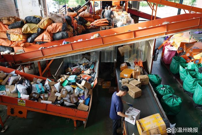 电商分拣打包、电商分拣打包工累不累