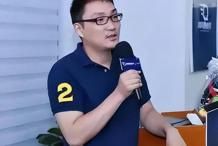 游戏电商 黄峥、黄峥开发什么游戏 游戏电商 黄峥、黄峥开发什么游戏