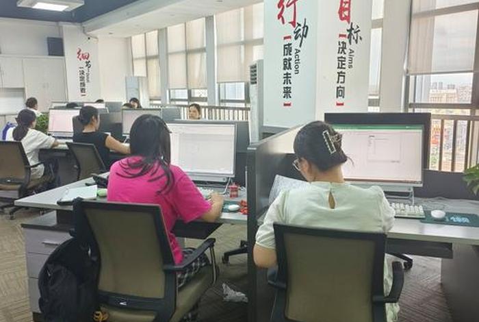 在福州去哪里学习电商运营;福州电商运营培训学校 在福州去哪里学习电商运营;福州电商运营培训学校