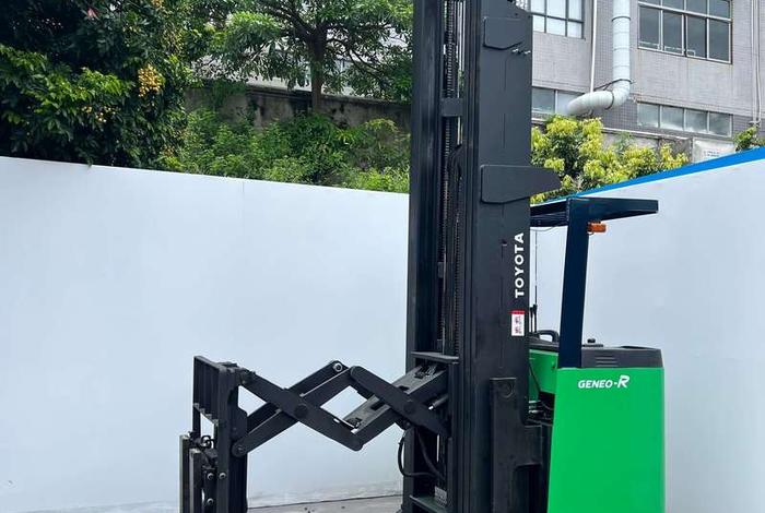 仓储电动升降叉车 仓储电动升降叉车图片