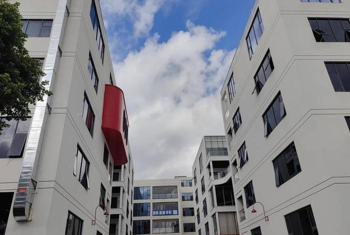 广州电商园区集群白云电商产业园;广州白云区电商产业园地址 广州电商园区集群白云电商产业园;广州白云区电商产业园地址