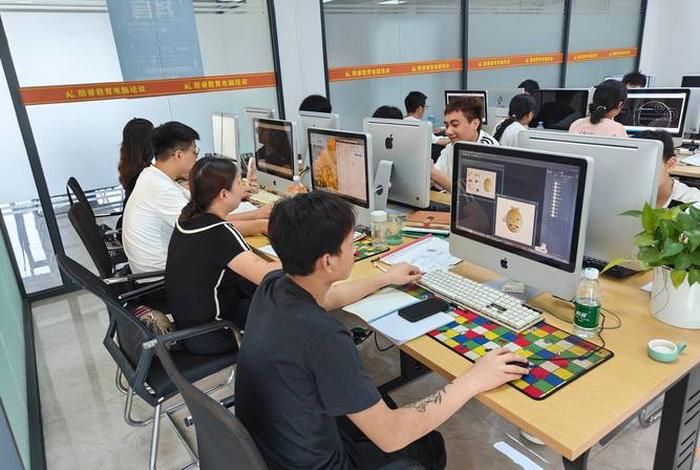 电商设计培训机构哪个最好;电商设计培训班出来好找工作吗 电商设计培训机构哪个最好;电商设计培训班出来好找工作吗