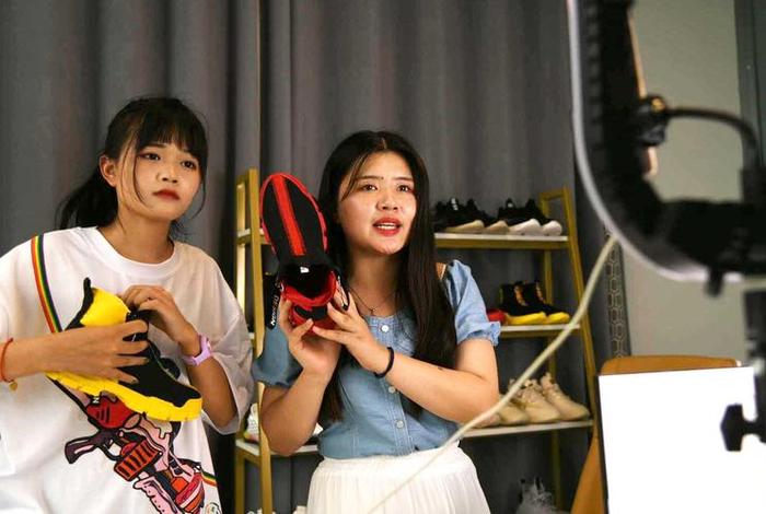 太康县件穿电商网店、太康县快递电话 太康县件穿电商网店、太康县快递电话