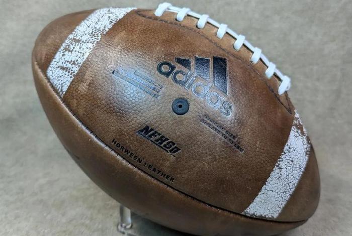 卖橄榄球的跨境电商平台叫什么（卖橄榄球的跨境电商平台叫什么来着）