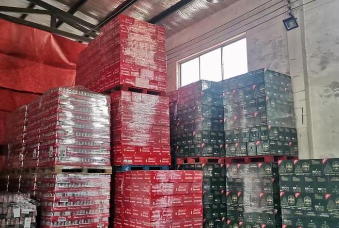 电商酒水仓储仓库图片，电商酒水仓储仓库图片真实